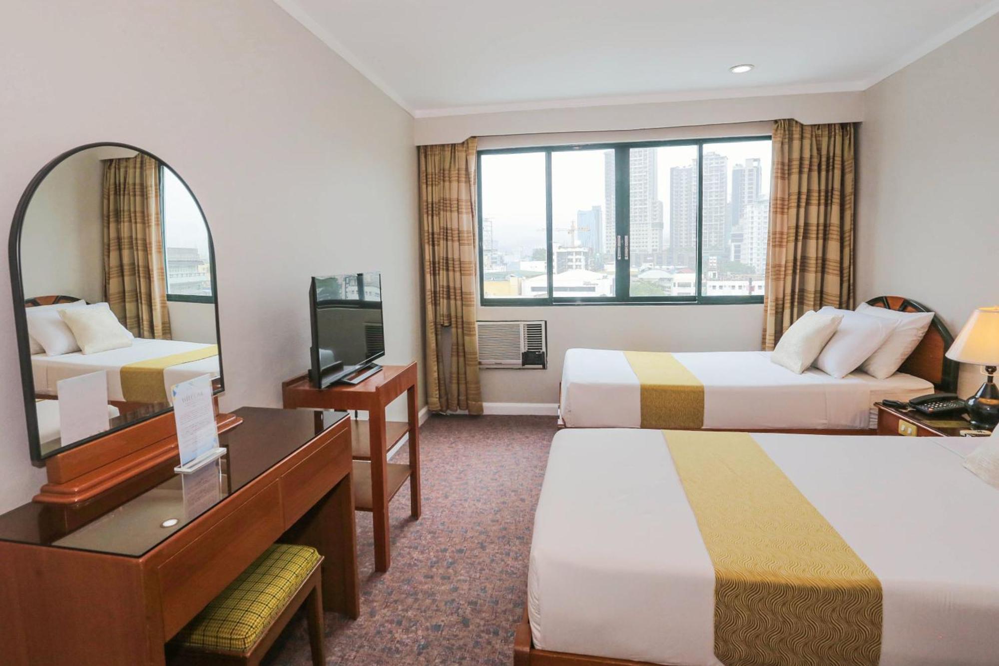 Holiday Plaza Hotel - Cebu Dış mekan fotoğraf