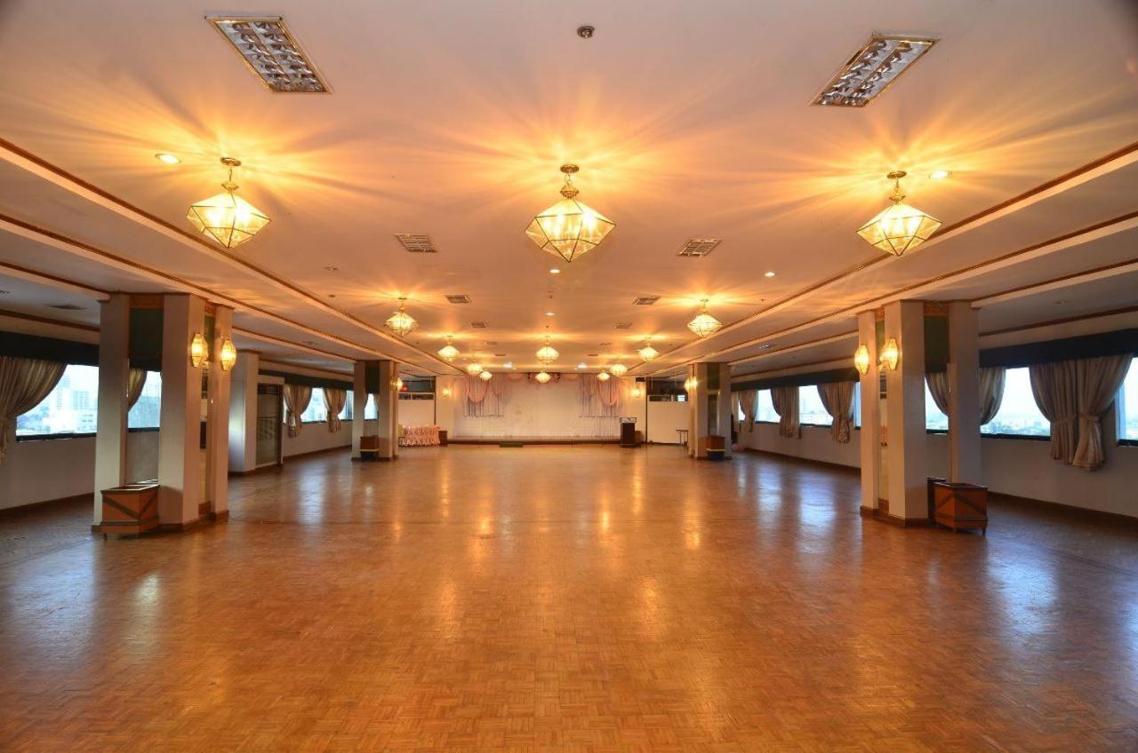 Holiday Plaza Hotel - Cebu Dış mekan fotoğraf